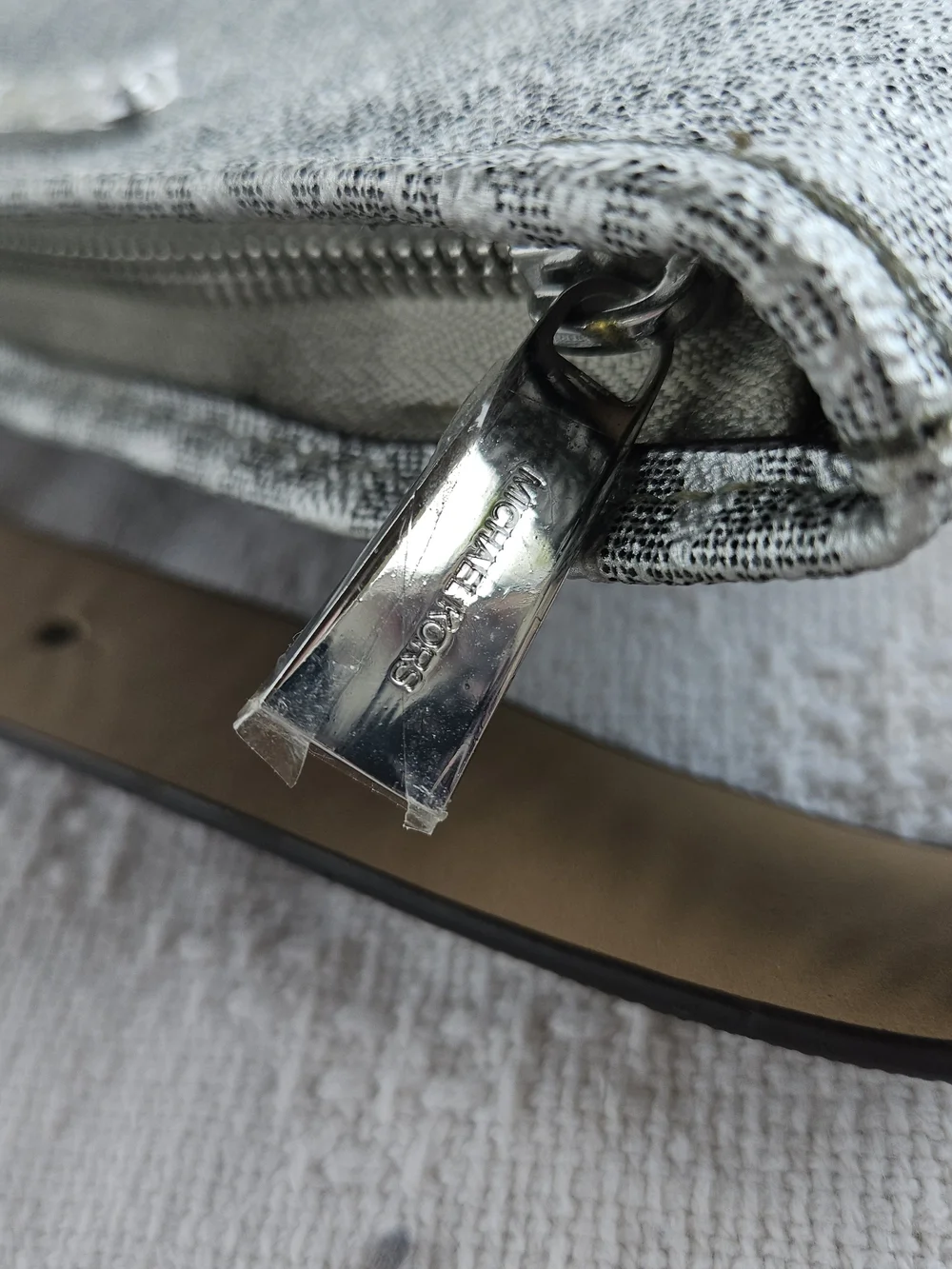 Silver Metallic Belt Bag Micheal Kors Festival Leather
